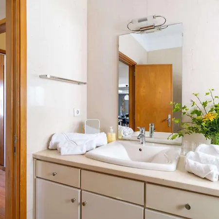 Casa Heras-estadia Com Hot Tub * Avintes